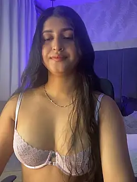 Snapshot of AngelCheerry_ chatting on April 2026 11:48:01 AM AngelCheerry online show from April 2026 11:48:01 AM