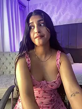 Snapshot of AngelCheerry_ chatting on April 2026 11:48:02 AM AngelCheerry online show from April 2026 11:48:02 AM