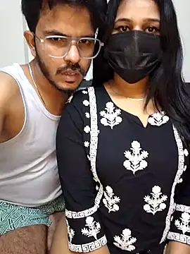 MIDNIGHT STAR110 online show from April 2026 06:17:01 PM