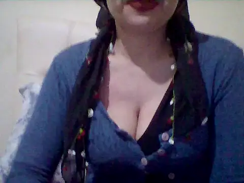 Snapshot of busex25 chatting on April 2026 10:40:02 PM busex25 online show from April 2026 10:40:02 PM