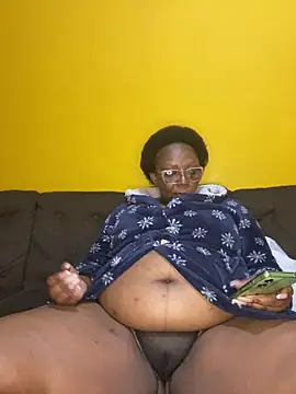 BoobsQueeen online show from June 2026 01:00:02 AM