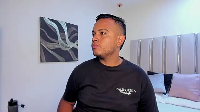 Jay Dusk online show from April 2026 03:37:01 AM