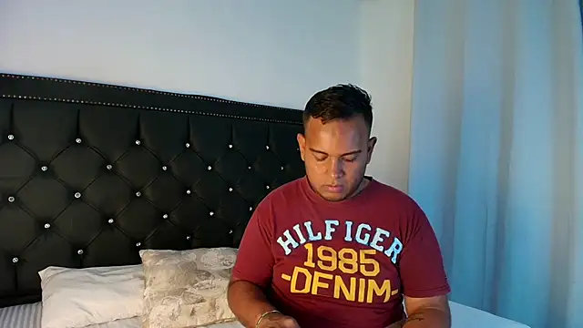 Jay Dusk online show from April 2026 03:36:02 AM