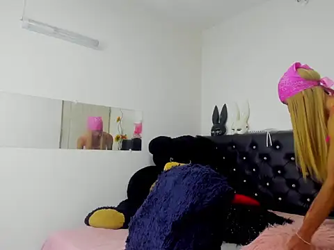 Snapshot of Nathaly_Sam chatting on April 2026 12:16:02 PM Nathaly Sam online show from April 2026 12:16:02 PM