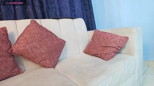 Snapshot of Ebonny_Brownn chatting on April 2026 08:53:02 PM Ebonny Brownn online show from April 2026 08:53:02 PM