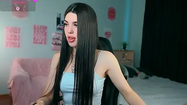 molly rettyy online show from July 2026 04:28:02 AM