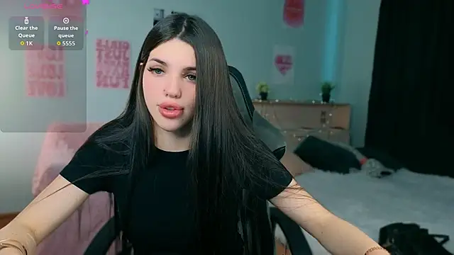 molly rettyy online show from July 2026 10:21:02 AM
