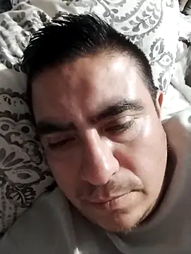 Snapshot of Manuel3910 chatting on May 2026 12:27:02 AM Manuel3910 online show from May 2026 12:27:02 AM