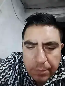 Snapshot of Manuel3910 chatting on May 2026 06:09:01 AM Manuel3910 online show from May 2026 06:09:01 AM
