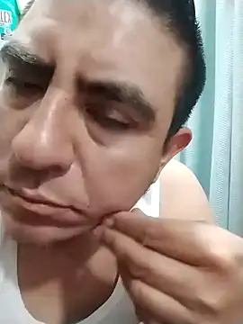 Snapshot of Manuel3910 chatting on May 2026 03:36:01 AM Manuel3910 online show from May 2026 03:36:01 AM