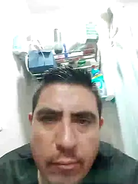 Snapshot of Manuel3910 chatting on May 2026 04:19:01 AM Manuel3910 online show from May 2026 04:19:01 AM