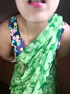 Snapshot of Curvy_Sanaya chatting on April 2026 10:15:02 AM Curvy Sanaya online show from April 2026 10:15:02 AM