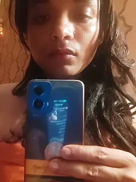 Snapshot of SweetTsAngel chatting on April 2026 07:33:02 PM SweetTsAngel online show from April 2026 07:33:02 PM