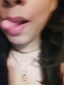 Snapshot of SweetTsAngel chatting on April 2026 03:12:01 PM SweetTsAngel online show from April 2026 03:12:01 PM