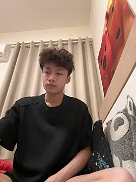 sexyboy-3525 online show from April 2026 04:40:02 PM