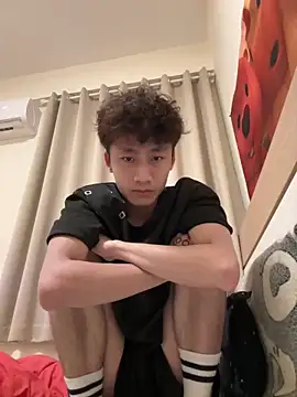 sexyboy-3525 online show from April 2026 11:16:01 PM