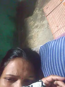 riyaa sexyy online show from April 2026 06:17:01 PM