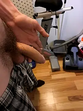 MassiveMask online show from April 2026 04:30:02 AM