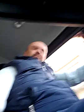 Cristo1982 online show from April 2026 04:32:01 AM