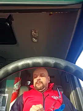 Cristo1982 online show from April 2026 04:52:01 AM