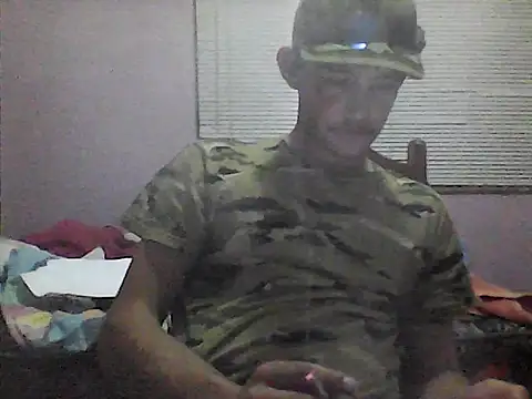 Snapshot of ekslus247 chatting on April 2026 10:07:01 PM ekslus247 online show from April 2026 10:07:01 PM