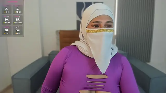 Snapshot of Thalia_hala chatting on April 2026 06:13:02 PM Thalia hala online show from April 2026 06:13:02 PM