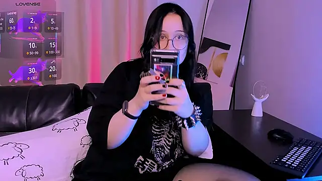 Ame Core online show from April 2026 08:43:02 PM