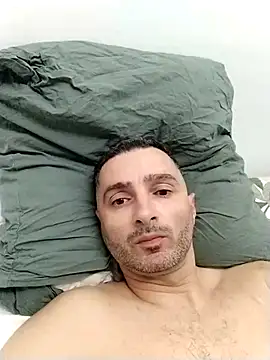 zzrkx online show from April 2026 09:31:01 PM