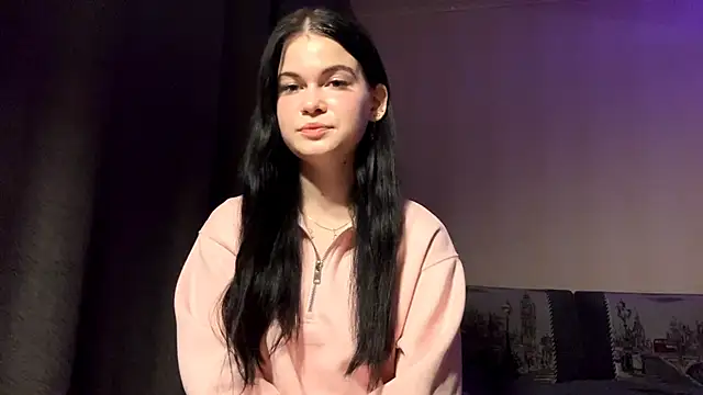 BellaLuxury online show from April 2026 03:53:01 PM