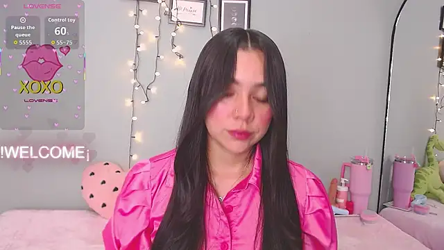 Snapshot of MissDulceRose chatting on April 2026 12:37:02 AM MissDulceRose online show from April 2026 12:37:02 AM