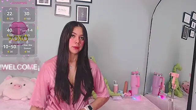 Snapshot of MissDulceRose chatting on April 2026 01:06:01 AM MissDulceRose online show from April 2026 01:06:01 AM