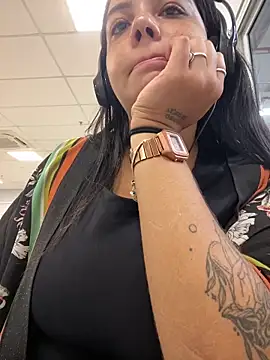 Snapshot of Deusa_Arcana chatting on April 2026 03:13:01 PM Deusa Arcana online show from April 2026 03:13:01 PM