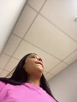 Snapshot of Deusa_Arcana chatting on April 2026 05:13:02 PM Deusa Arcana online show from April 2026 05:13:02 PM