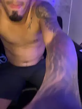 Josehjr online show from April 2026 08:48:01 PM