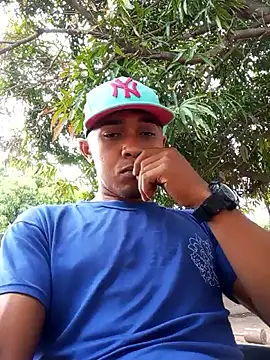 Snapshot of blackmasterpig chatting on March 2026 02:39:02 PM blackmasterpig online show from March 2026 02:39:02 PM