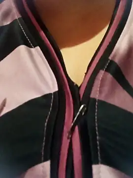 Snapshot of itz-liliroy chatting on April 2026 12:36:01 PM itz-liliroy online show from April 2026 12:36:01 PM