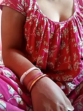 Snapshot of itz-liliroy chatting on April 2026 08:53:01 AM itz-liliroy online show from April 2026 08:53:01 AM