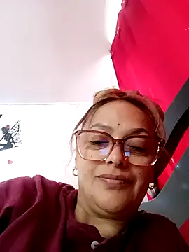 Snapshot of QUEEN_TABOO chatting on April 2026 04:59:01 PM QUEEN TABOO online show from April 2026 04:59:01 PM