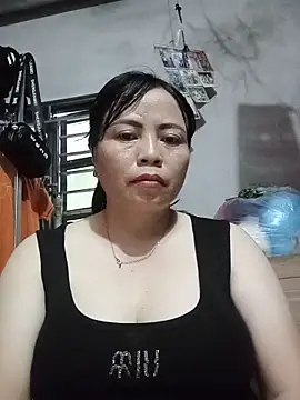 Snapshot of -Hami- chatting on May 2026 05:04:02 AM -Hami- online show from May 2026 05:04:02 AM