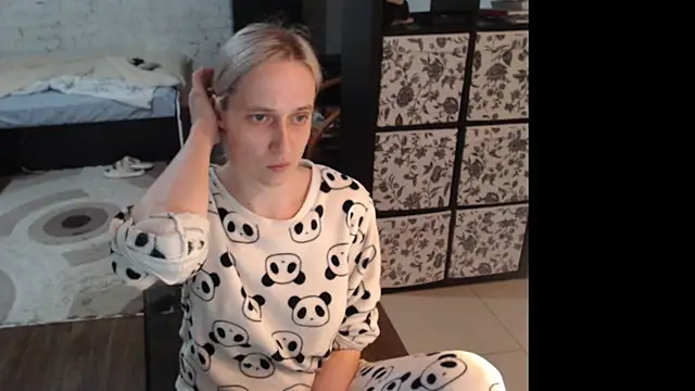 Snapshot of Sweet_hot_shrmp chatting on June 2026 02:56:02 PM Sweet hot shrmp online show from June 2026 02:56:02 PM