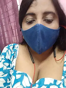 Snapshot of Tami-sonia chatting on May 2026 11:50:01 AM Tami-sonia online show from May 2026 11:50:01 AM