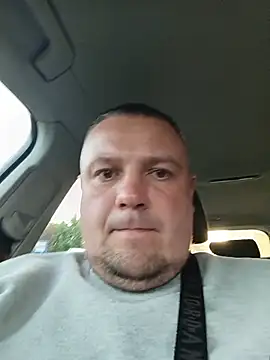 Snapshot of Jedrullo chatting on May 2026 03:48:01 AM Jedrullo online show from May 2026 03:48:01 AM