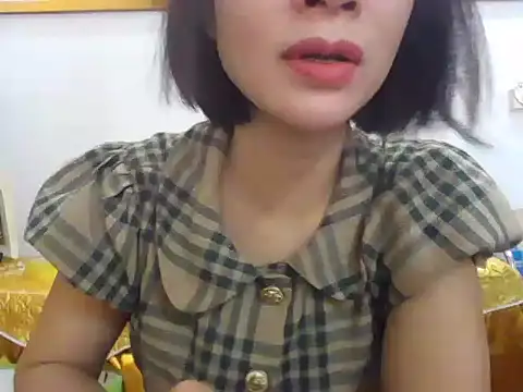 Snapshot of Lyna_2k chatting on April 2026 02:55:01 AM Lyna 2k online show from April 2026 02:55:01 AM