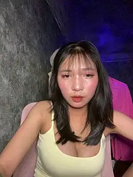 Snapshot of Love-suck12 chatting on April 2026 03:13:01 PM Love-suck12 online show from April 2026 03:13:01 PM