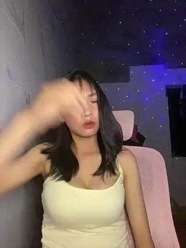 Snapshot of Love-suck12 chatting on April 2026 04:34:02 PM Love-suck12 online show from April 2026 04:34:02 PM