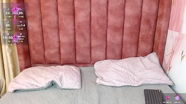 Snapshot of ariann_cat chatting on April 2026 04:23:02 AM ariann cat online show from April 2026 04:23:02 AM