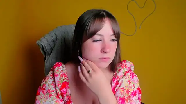 Tiffani Angel online show from June 2026 05:27:01 AM