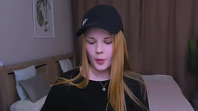 Snapshot of CaseySykes chatting on April 2026 10:51:01 PM CaseySykes online show from April 2026 10:51:01 PM