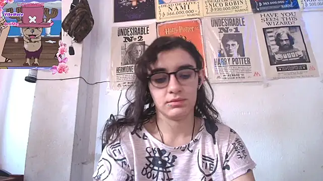 Snapshot of Ellaa_honey chatting on April 2026 03:20:01 PM Ellaa honey online show from April 2026 03:20:01 PM