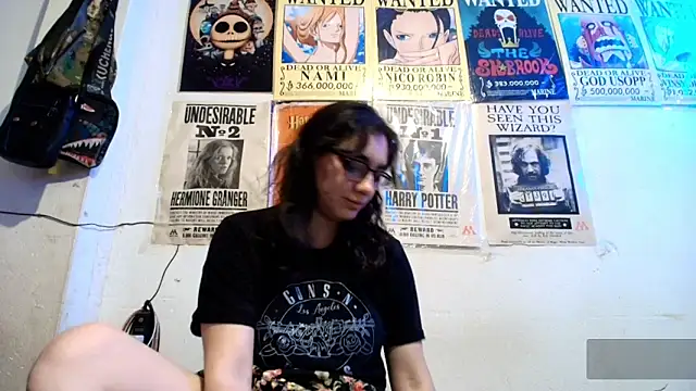 Snapshot of Ellaa_honey chatting on May 2026 02:42:02 AM Ellaa honey online show from May 2026 02:42:02 AM